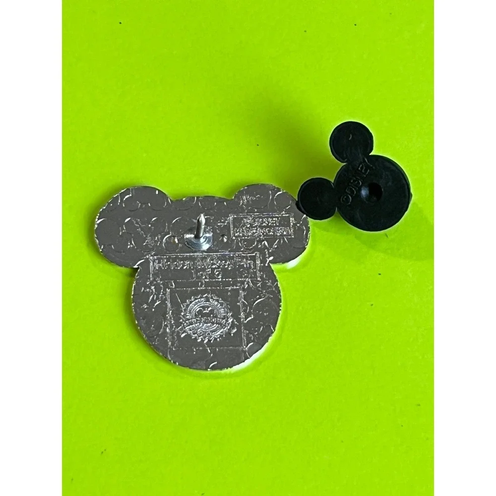 Disney Hidden Mickey Pin 2013 Dapper Dan Mickey Mouse Head Yellow Purple Stripe